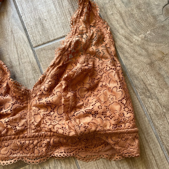 AERIE orange floral lace halter top bralette - Picture 4 of 7